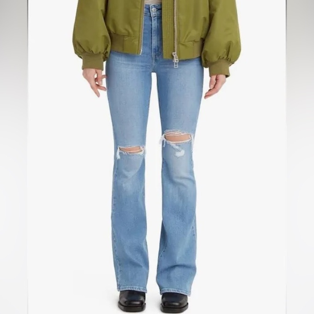 Levi’s 726 flare Classic Blue Distressed Women's Jeans